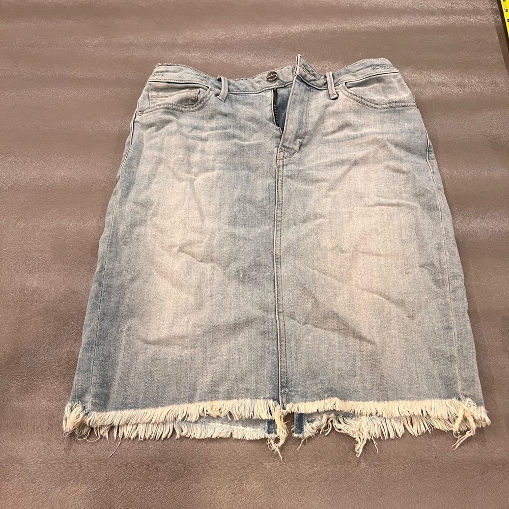 Sam Edelman The Riley Denim Skirt. Size 28 - Picture 5 of 14